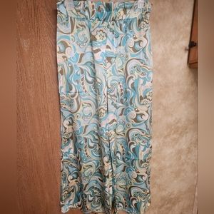 NWT L Cropped, Satin pants